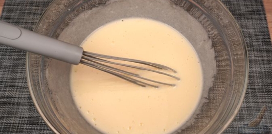 Фото приготовления рецепта: Печенье "Крылья ангела" (на кефире) - шаг №3