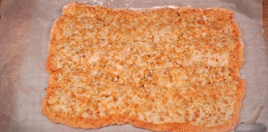 Фото приготовления рецепта: Рулет "Будапештский" - шаг №18