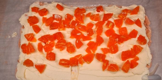 Фото приготовления рецепта: Рулет "Будапештский" - шаг №20