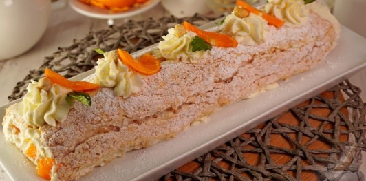 Фото приготовления рецепта: Рулет "Будапештский" - шаг №23