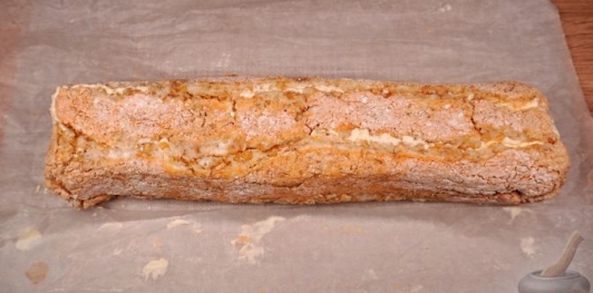 Фото приготовления рецепта: Рулет "Будапештский" - шаг №21