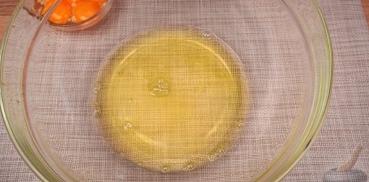 Фото приготовления рецепта: Рулет "Будапештский" - шаг №3