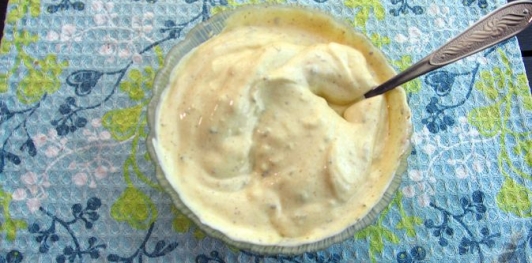 Фото приготовления рецепта: Салат с пекинской капустой, курицей и шампиньонами - шаг №15