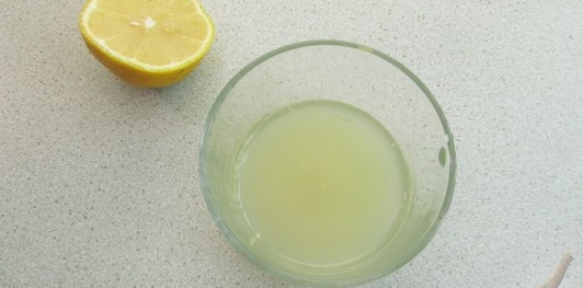 Фото приготовления рецепта: Салат с перцем, помидорами и молодым картофелем - шаг №8