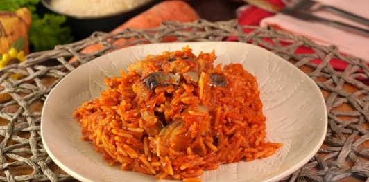 Фото приготовления рецепта: Щецинский паприкаш - шаг №14