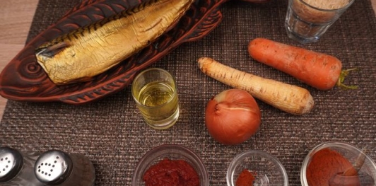 Фото приготовления рецепта: Щецинский паприкаш - шаг №1