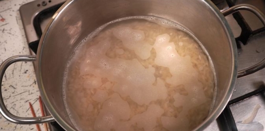 Фото приготовления рецепта: Щецинский паприкаш - шаг №2