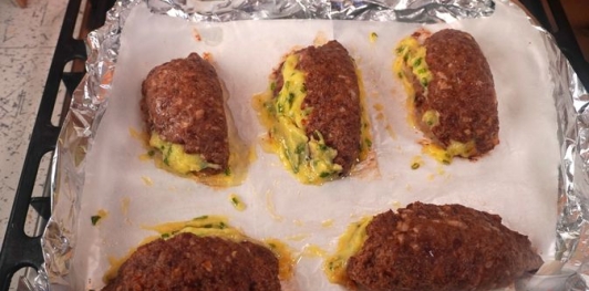 Фото приготовления рецепта: Сочни из мяса с картошкой - шаг №18