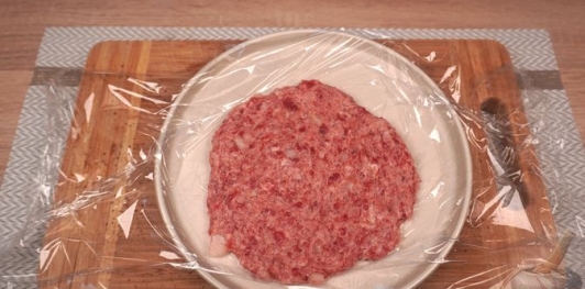 Фото приготовления рецепта: Сочни из мяса с картошкой - шаг №14