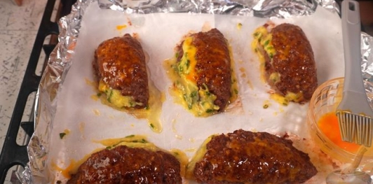 Фото приготовления рецепта: Сочни из мяса с картошкой - шаг №19