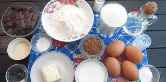 Фото приготовления рецепта: Торт чоко пай - шаг №1