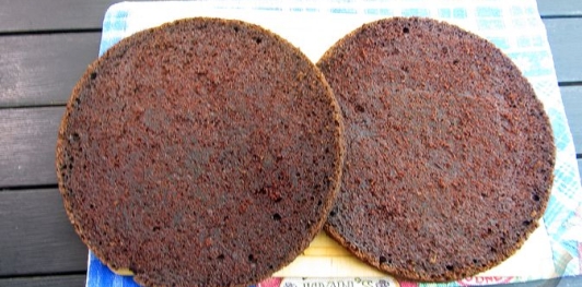 Фото приготовления рецепта: Торт чоко пай - шаг №12