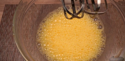 Фото приготовления рецепта: Турецкий «влажный» шоколадный торт - шаг №6