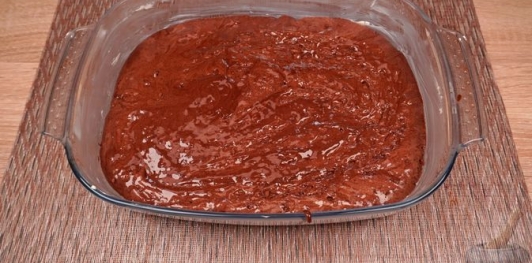 Фото приготовления рецепта: Турецкий «влажный» шоколадный торт - шаг №11