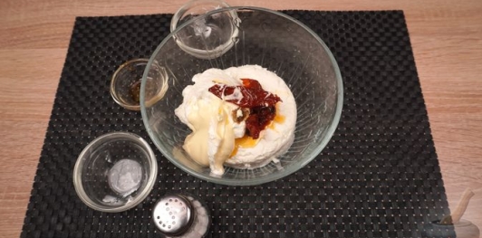 Фото приготовления рецепта: Творожная паста для бутербродов - шаг №3