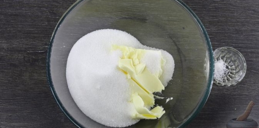 Фото приготовления рецепта: Влажные пасхальные куличи - шаг №11