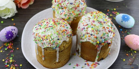 Фото приготовления рецепта: Влажные пасхальные куличи - шаг №39