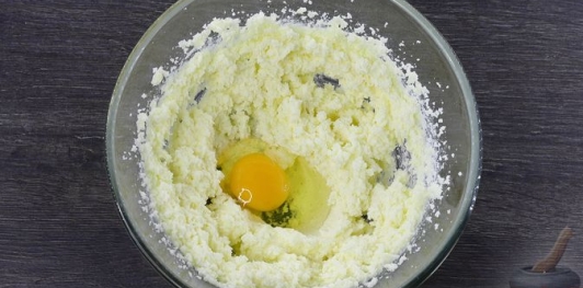 Фото приготовления рецепта: Влажные пасхальные куличи - шаг №13