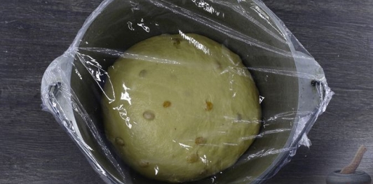 Фото приготовления рецепта: Влажные пасхальные куличи - шаг №27