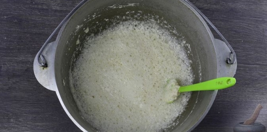 Фото приготовления рецепта: Влажные пасхальные куличи - шаг №18