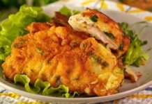 Жареное куриное филе в кляре с черемшой