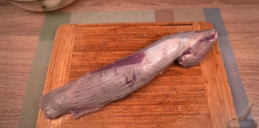 Фото приготовления рецепта: Жаркое из свинины под дичь - шаг №9